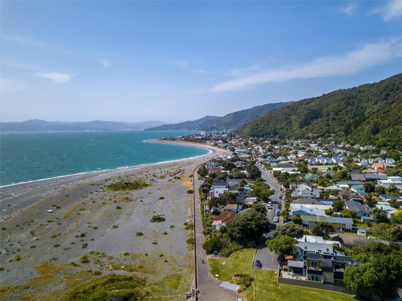42B Nikau Street, Eastbourne, Lower Hutt - Carousel 20