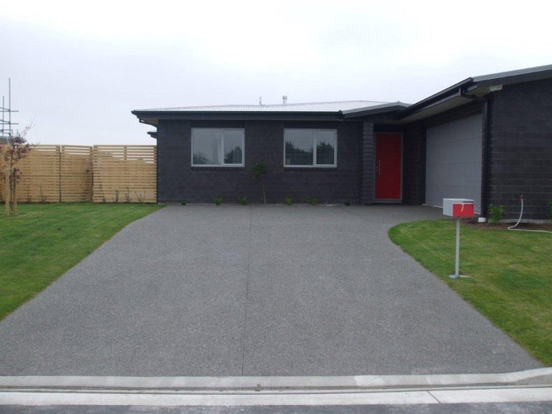 7 Constance Place, Aidanfield, Christchurch - Carousel 17