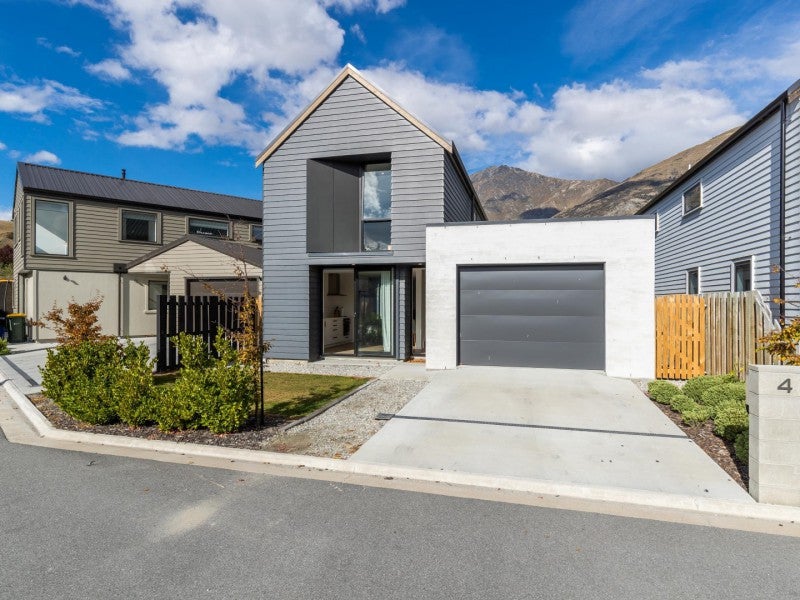 4 Bathans Lane, Lake Hayes, Queenstown - Carousel 1