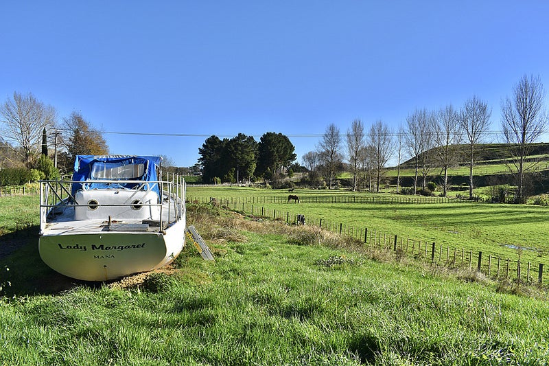 35 Potts Road, Levin - Carousel 20
