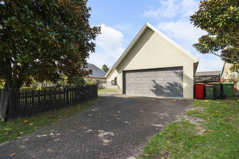 57 Nielsen Gardens, Rototuna, Hamilton - Carousel 18