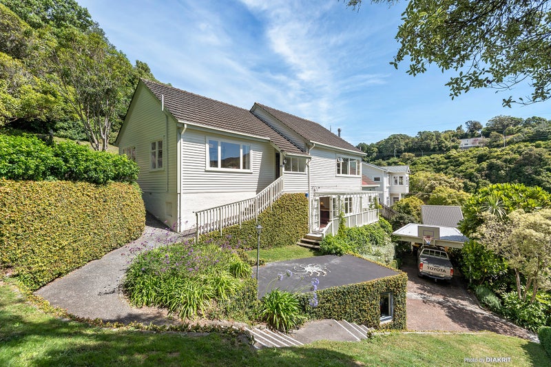 18 Creswick Terrace, Northland, Wellington - Carousel 1