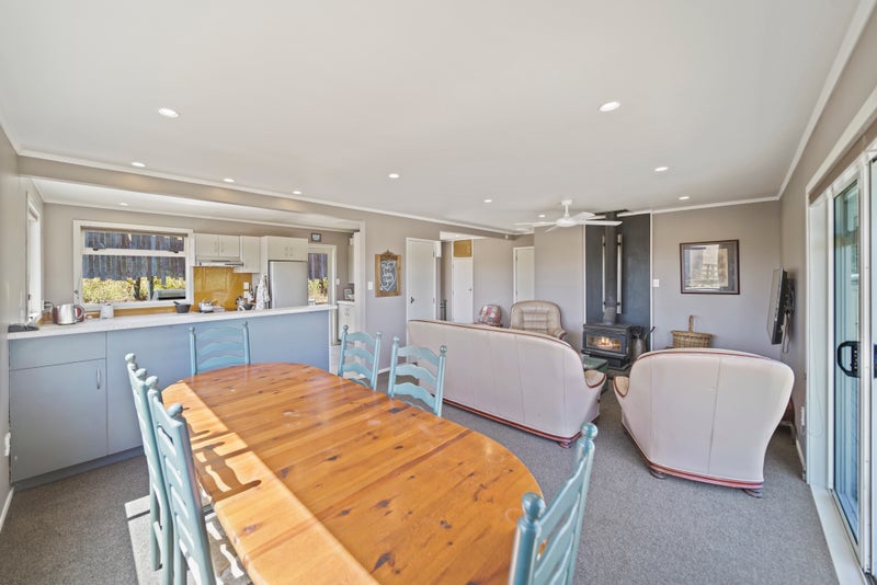 28 Fielding Road, Waiuku - Carousel 2