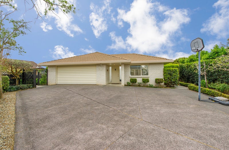 8 Taiko Court, Northpark, Auckland - Carousel 2