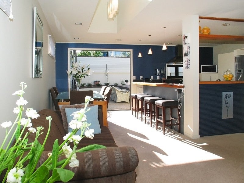 4A Bay Drive, Titahi Bay, Porirua - Carousel 1