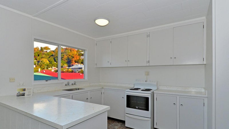 61D Playfair Street, Caversham, Dunedin - Carousel 2