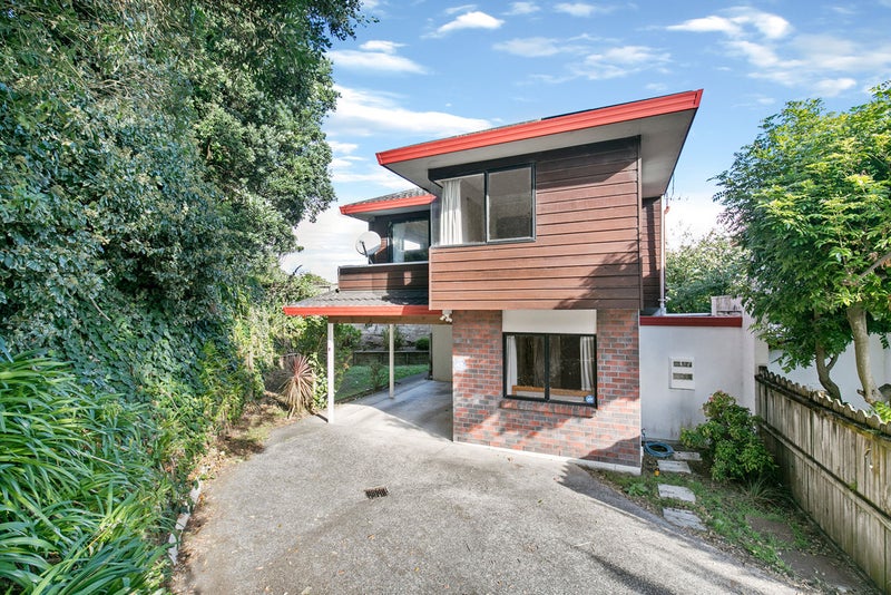1/8 Cleary Road, Panmure, Auckland - Carousel 2