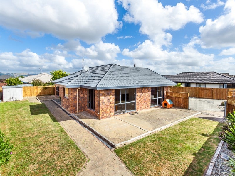 45 Meridian Grove, Kelvin Grove, Palmerston North - Carousel 2
