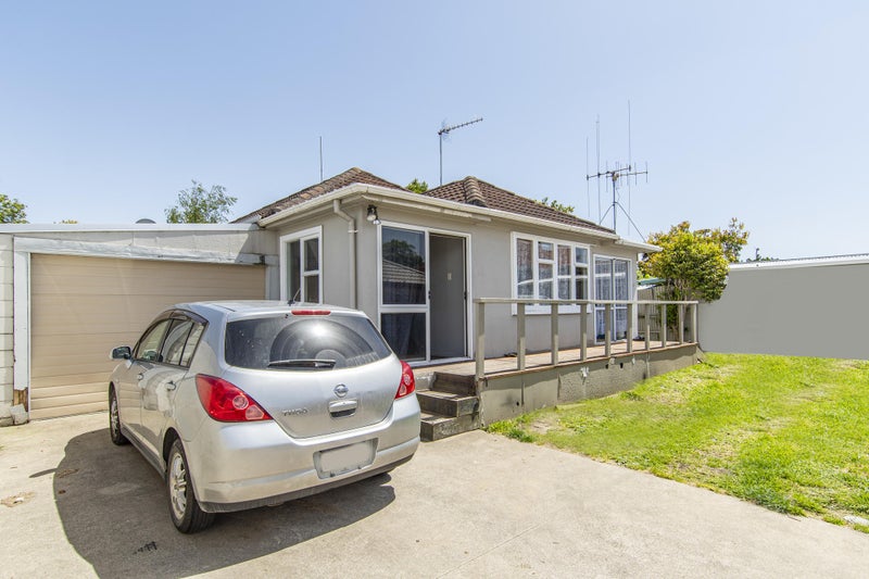 19 Anzac Road, Gate Pa, Tauranga - Carousel 1