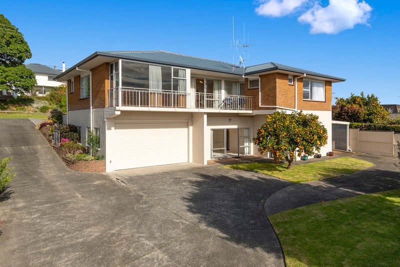 17 Western Road, Otumoetai, Tauranga - Carousel 2
