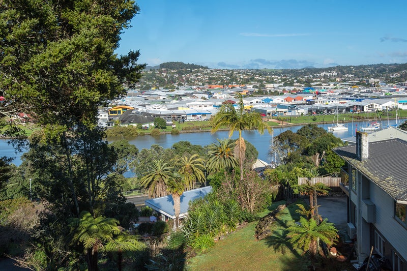 20 Punga Grove Avenue, Riverside, Whangarei - Carousel 1