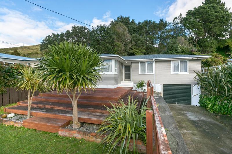 24 Whakawhiti Street, Marfell, New Plymouth - Carousel 1