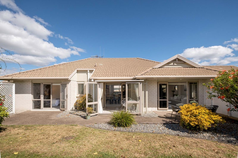6 Golden Heights, Hairini, Tauranga - Carousel 1