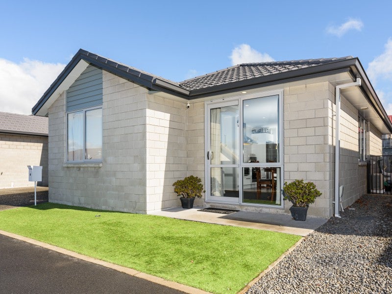 5/162 Waihi Road, Judea, Tauranga - Carousel 1