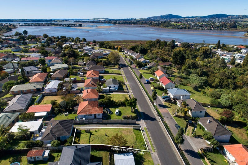 9A Hampton Terrace, Parkvale, Tauranga - Carousel 1