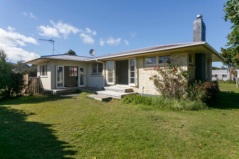 187 Tauhara Road, Tauhara, Taupo - Carousel 1