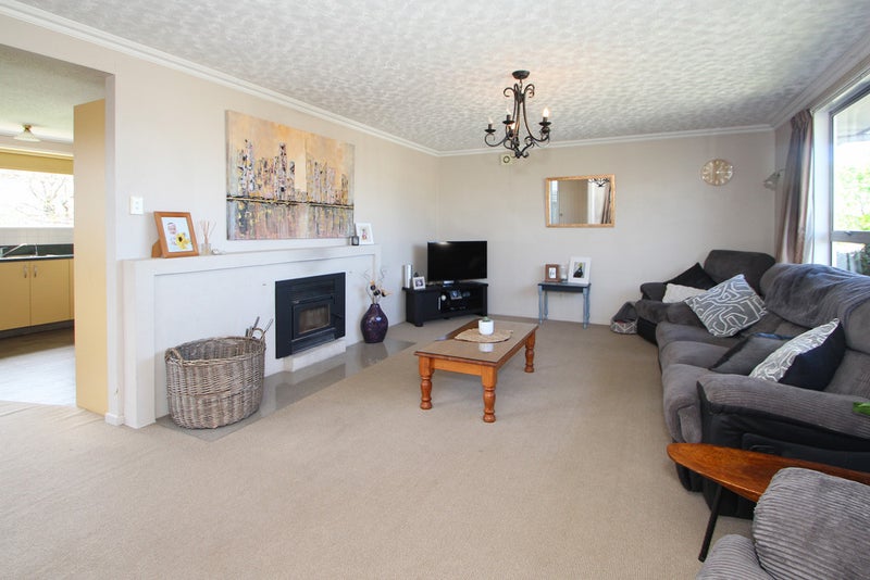 27 Glendale Crescent, Holmes Hill, Oamaru - Carousel 2