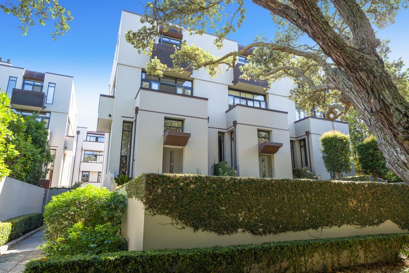 12A Domain Drive, Parnell, Auckland - Carousel 1