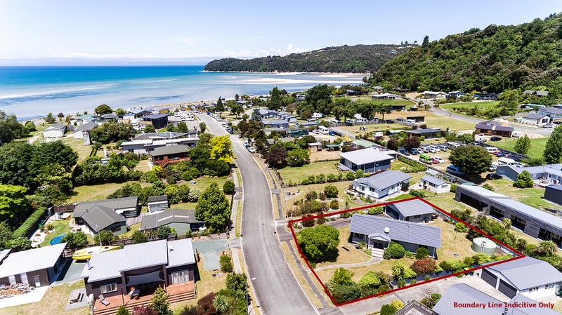25 Franklin Street, Marahau - Carousel 1