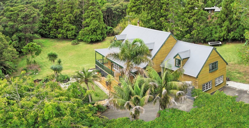 76 Opanuku Road, Henderson Valley, Auckland - Carousel 1