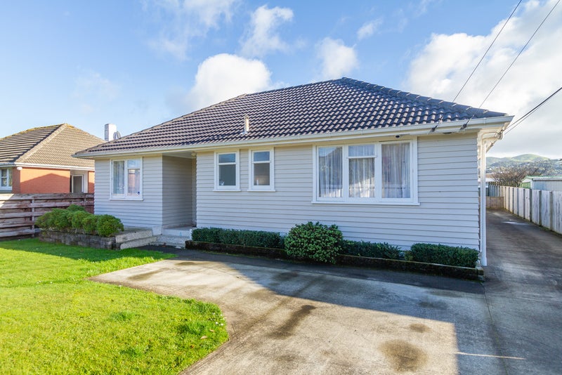 190 Oxford Terrace, Avalon, Lower Hutt - Carousel 1