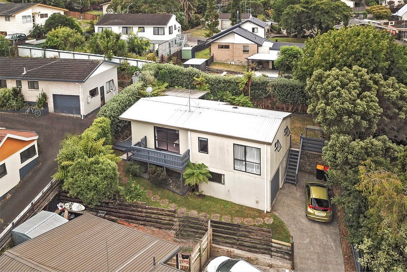 13B Chester Street, Judea, Tauranga - Carousel 1