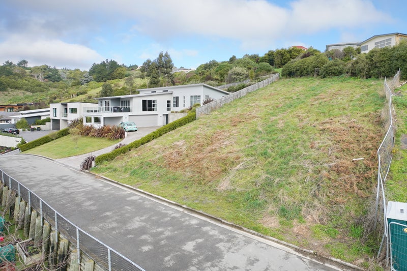 12 Rushden Rise, Westmorland, Christchurch - Carousel 2