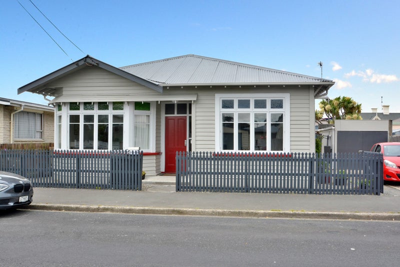 4 Rugby Street, Saint Kilda, Dunedin - Carousel 1