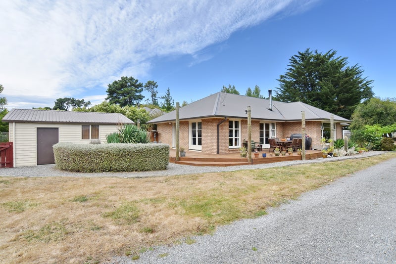 227 Burnham Road, Burnham, Burnham - Carousel 1