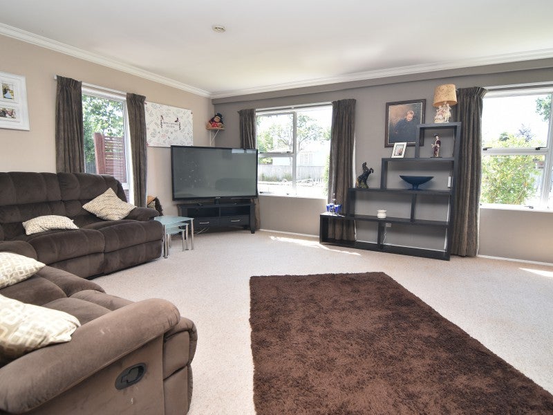 55 Fisher Place, Carterton - Carousel 2