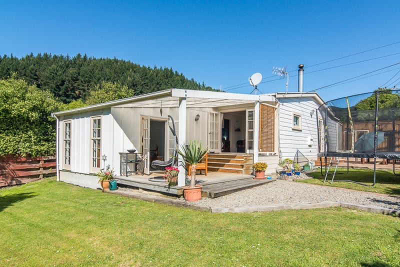 73 Ruapehu Street, Paraparaumu, Paraparaumu - Carousel 1