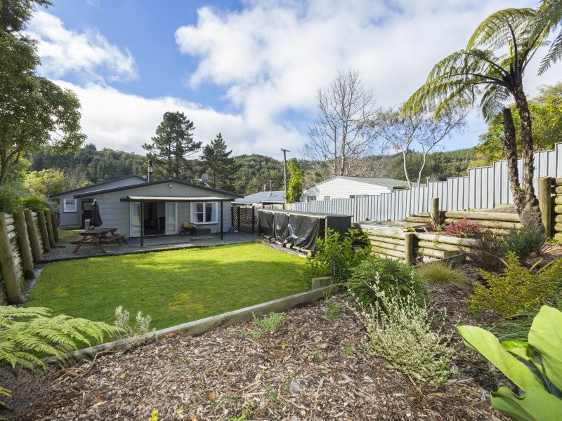 182 Plateau Road, Te Marua, Upper Hutt - Carousel 1