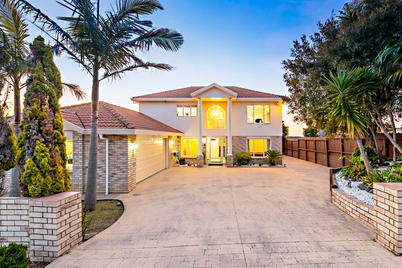 1 Kumar Place, The Gardens, Auckland - Carousel 1