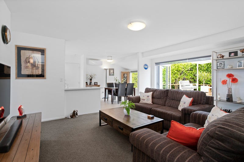 2/49 NILE ROAD, Milford, Auckland - Carousel 2