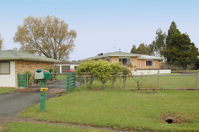 2 Simmond Road, Karamu, Hamilton - Carousel 2