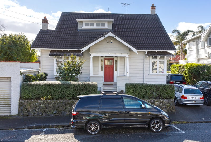 9 Mariners View Road, Beach Haven, Auckland - Carousel 2