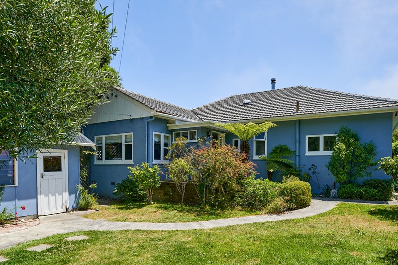 1/372 Muritai Road, Eastbourne, Lower Hutt - Carousel 2