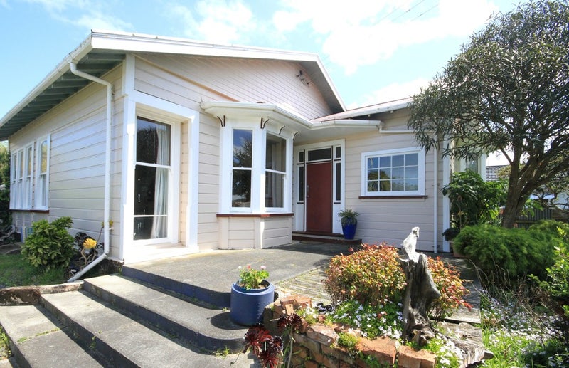 33 Gonville Avenue, Gonville, Whanganui - Carousel 2