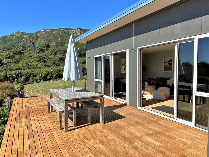 45 Nyhane Drive, Tata Beach - Carousel 2