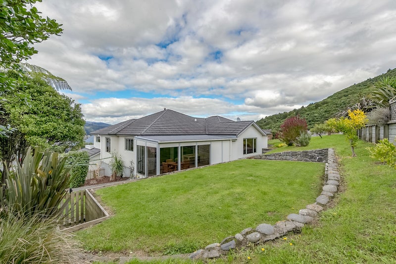 32 Birkinshaw Grove, Riverstone Terraces, Upper Hutt - Carousel 20