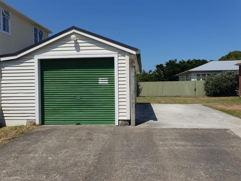 1004 Taita Drive, Taita, Lower Hutt - Carousel 9