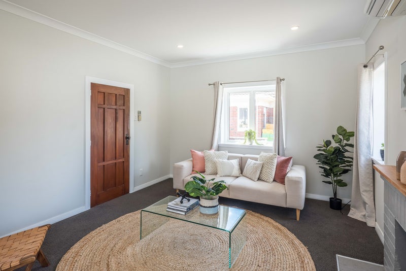 407 Broadway, Miramar, Wellington - Carousel 2