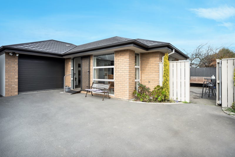 3/52 Opawa Road, Waltham, Christchurch - Carousel 1