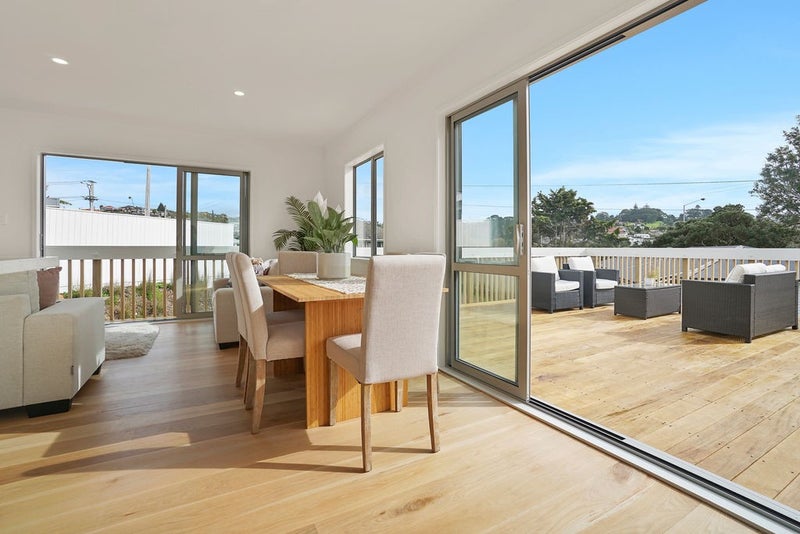11B Queenstown Road, Hillsborough, Auckland - Carousel 1