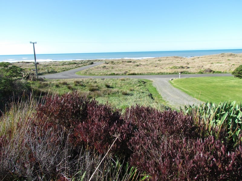 1 Riwaka-Sandy Bay Road, KAITERITERI, MOTUEKA - Carousel 1