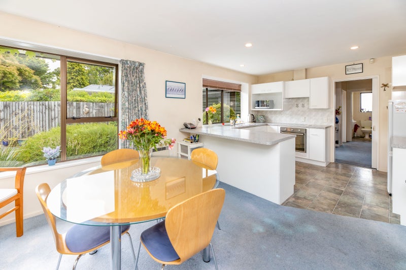 2/215 Memorial Avenue, Burnside, Christchurch - Carousel 2