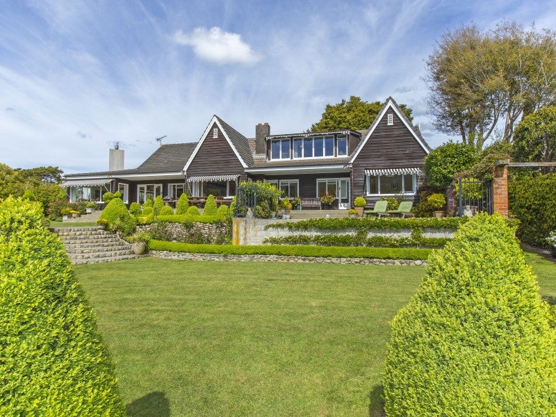 64 Barton Road, Heretaunga, Upper Hutt - Carousel 1