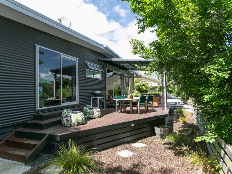 9A Saint Hill Lane, Havelock North - Carousel 16