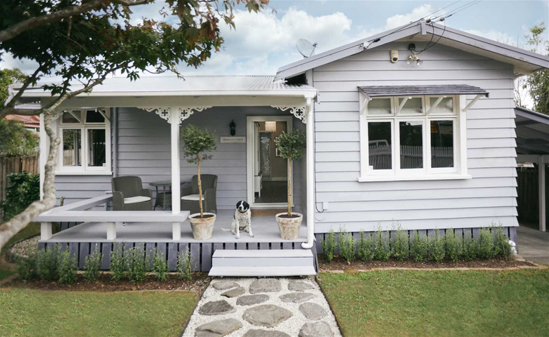2 Kelvinside Terrace, Avondale, Auckland - Carousel 1