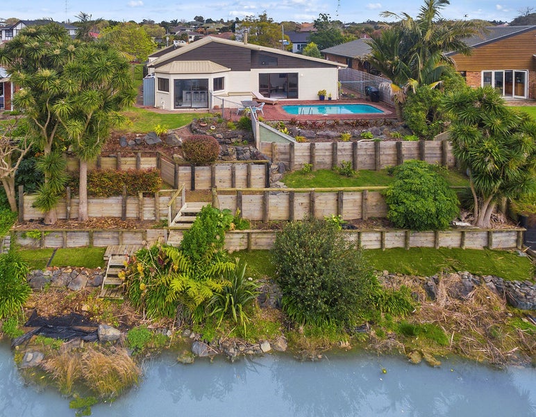 14 Freelance Terrace, Pahurehure, Papakura - Carousel 2